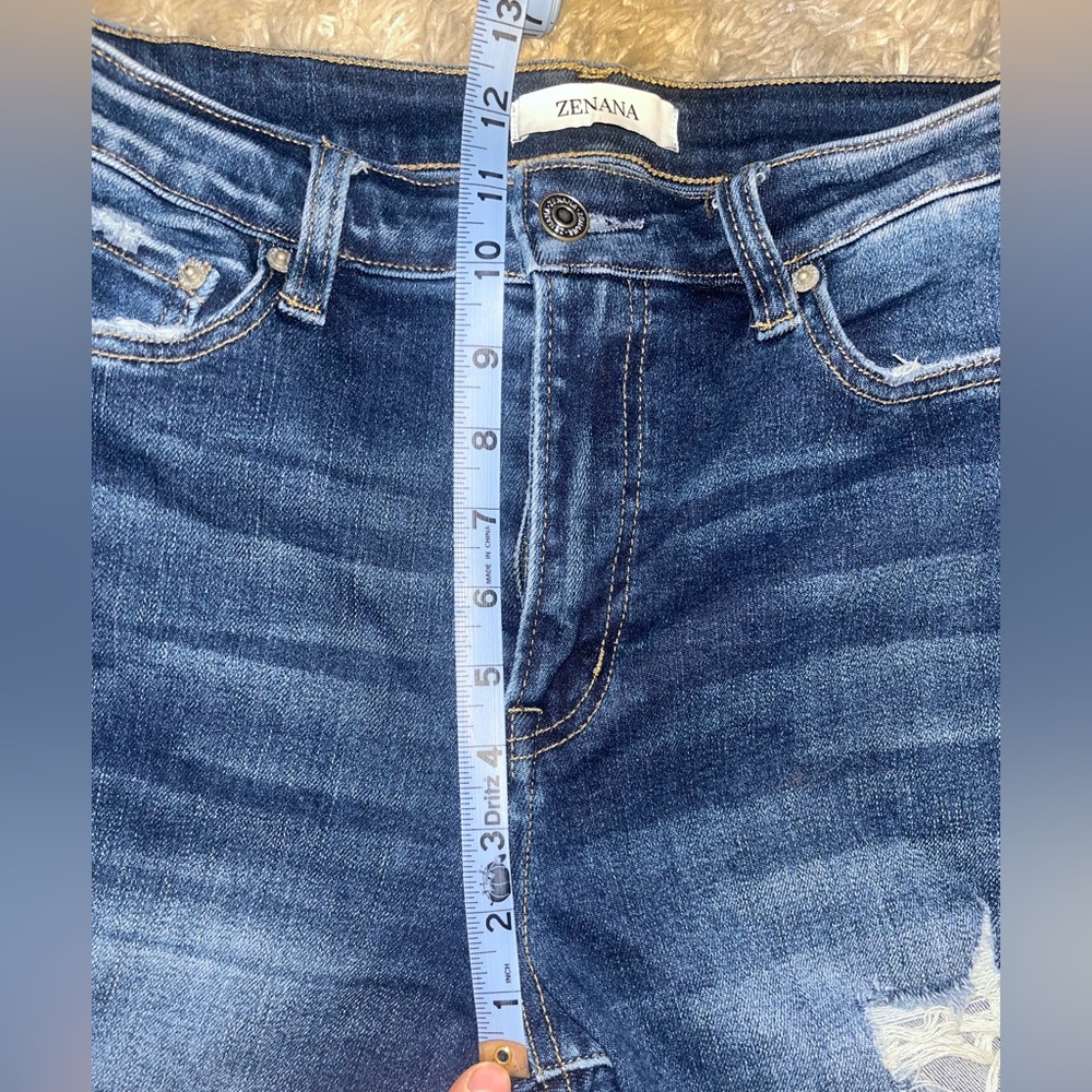 Zenana Jeans - Picture 3 of 9